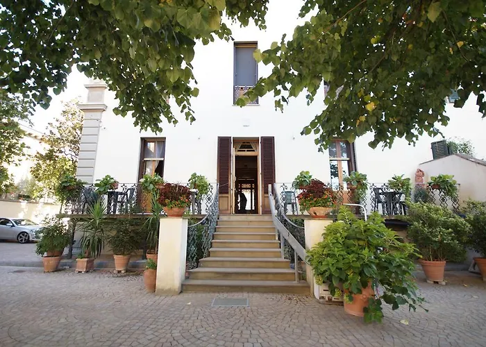 Casa Secchiaroli 3* Florence