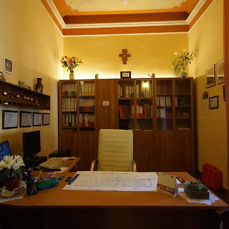 Guest house Casa Secchiaroli 3*